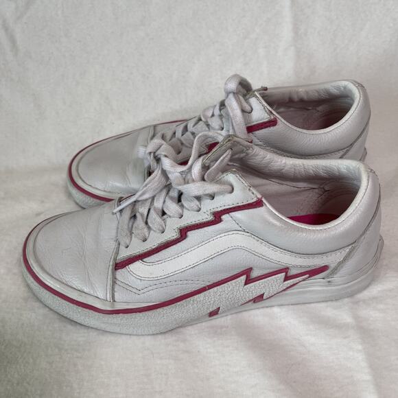 Vans Old Skool White Leather With Pink BOLTS - Size 7.5 Women’s - Picture 2 of 7